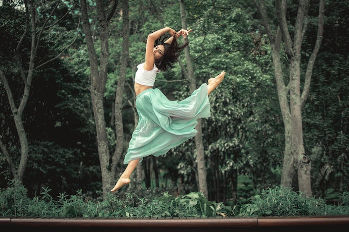 Ballet dancer in the woods
