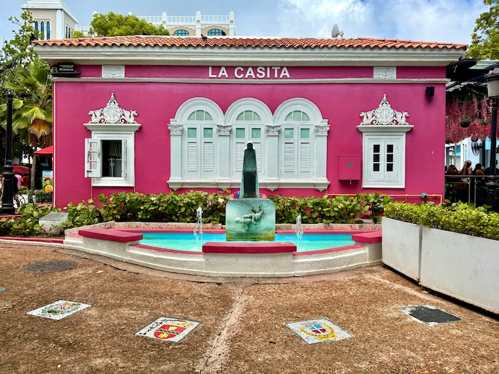 Image of a house called "La Casita"